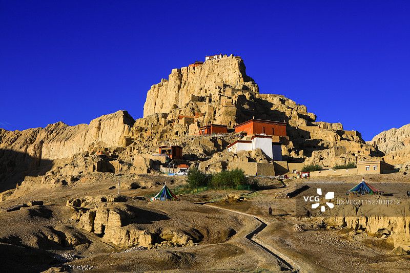 西藏阿里，古格王朝的辉煌：古格王国遗址位于西藏阿里地区札达县象泉河畔图片素材