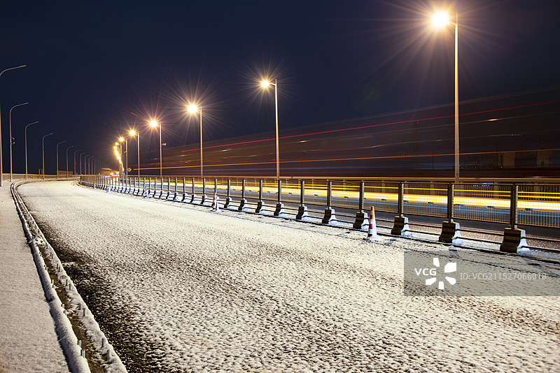 _DSC8631 拷贝明亮的路灯图片素材