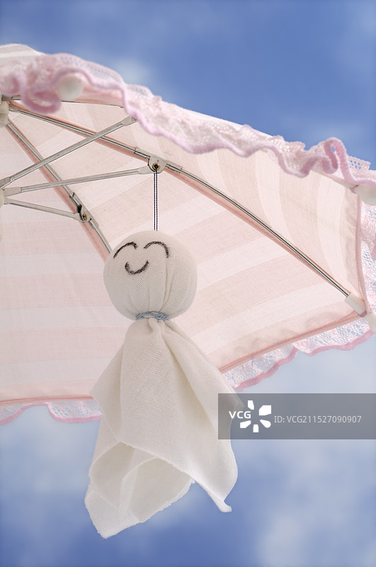 晴天娃娃图片素材