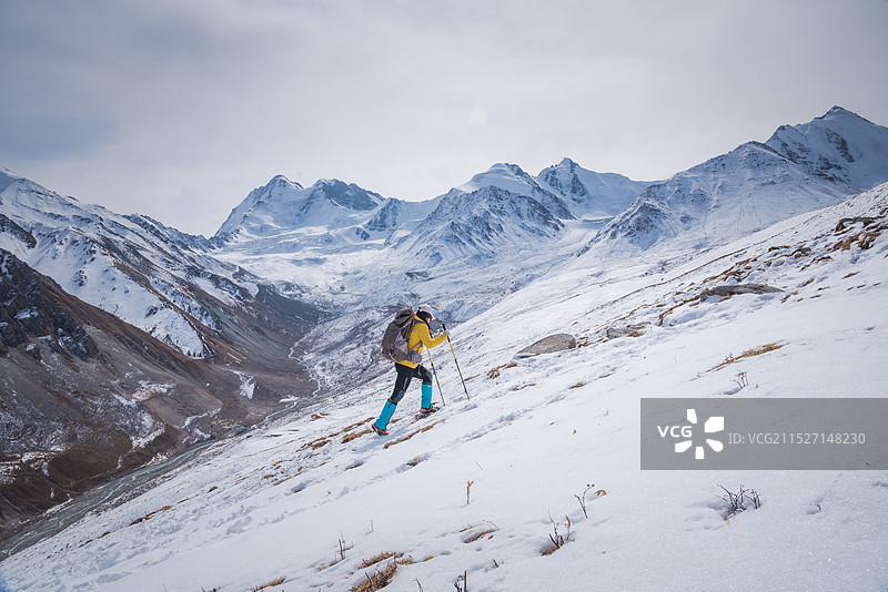 徒步旅行 登山 背包客图片素材