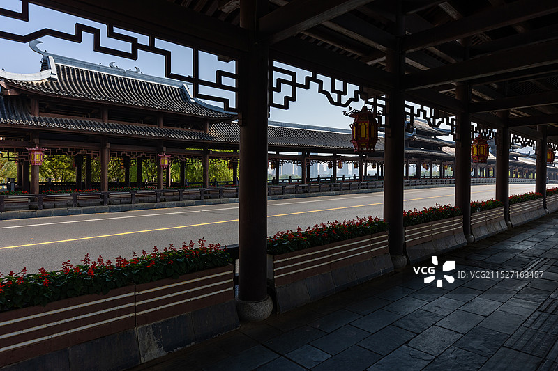 常德仿古历史建筑风雨廊桥七里桥图片素材