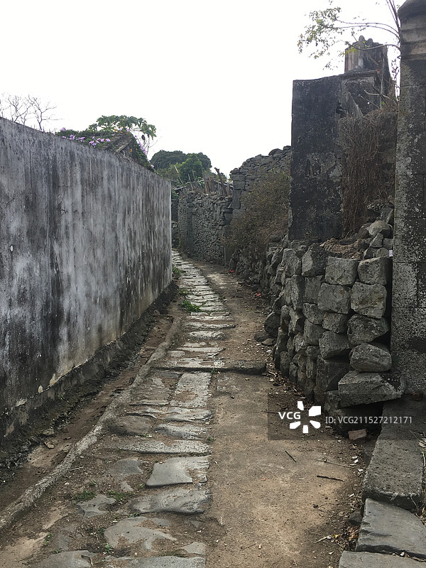 晴空下的建筑景观图片素材
