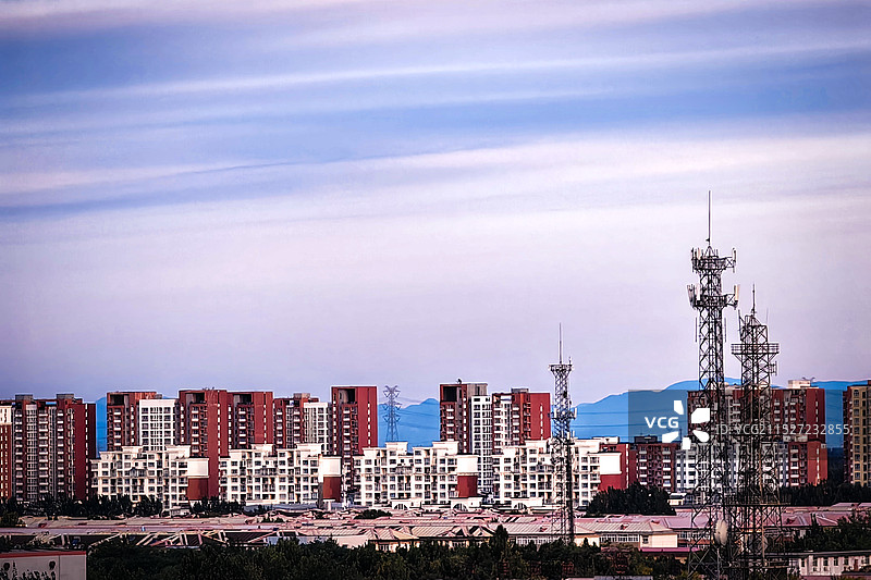 红楼后面是燕山图片素材