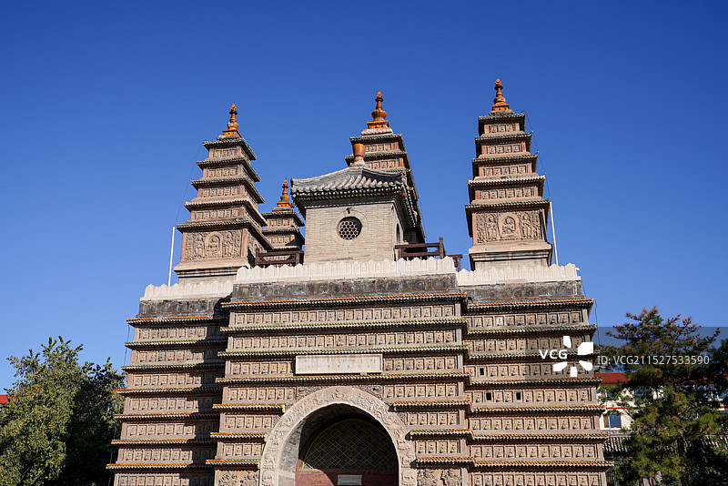 内蒙古 呼和浩特 五塔寺 金刚座舍利宝塔图片素材