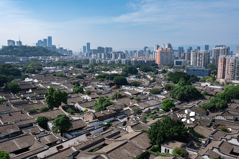 晴天，福州三坊七巷全景图片素材