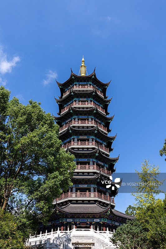 2020年重建一新的常德德山孤峰塔外观图片素材