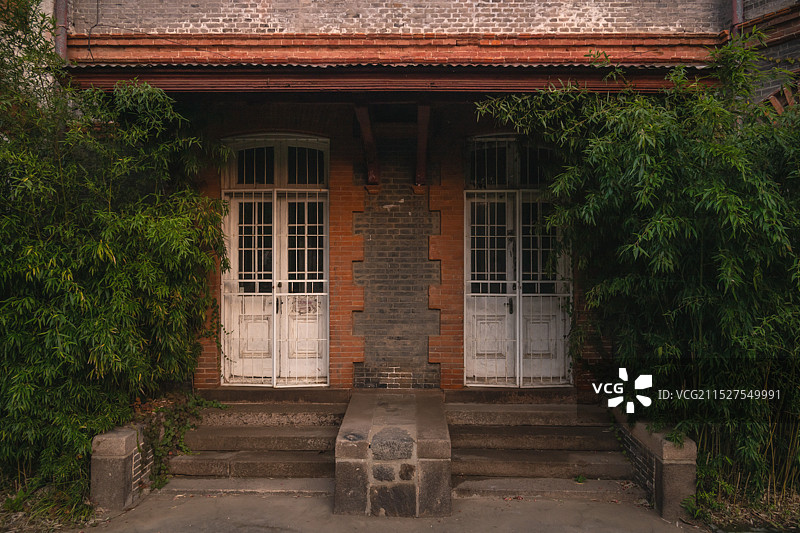 烟台山老洋房图片素材