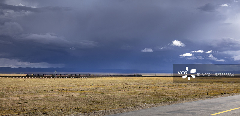 可可西里·青藏铁路图片素材