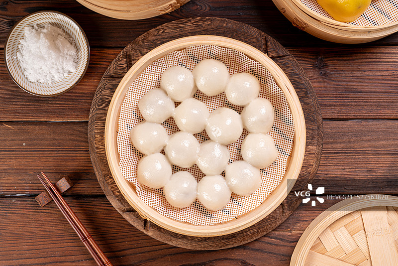 东北传统特色美食江米粘豆包图片素材