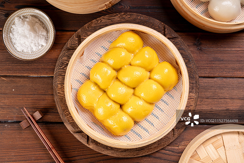 东北特色传统美食黄米粘豆包图片素材