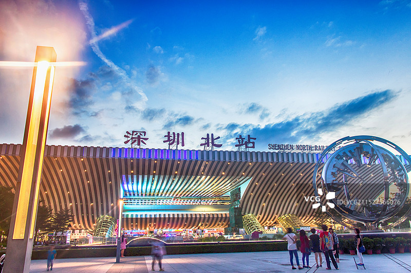 深圳北站 蓝调 夜景图片素材