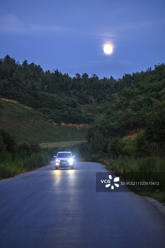 朗月·旅行图片素材