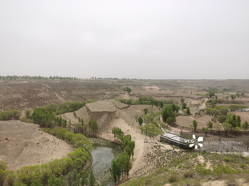 萨拉乌苏文化遗址 古人类 河套人 河流阶地 离堆山 牛轭湖 自由河曲图片素材