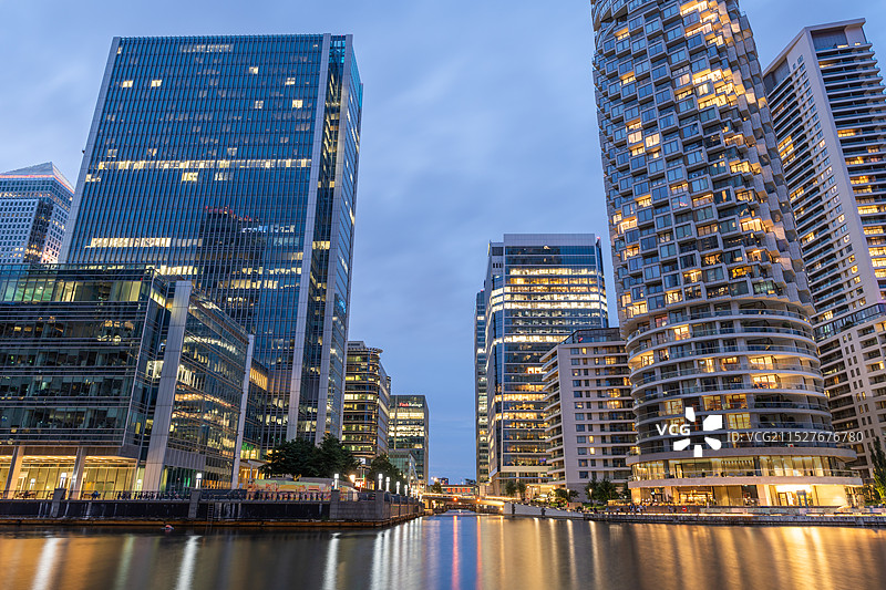 英国伦敦金丝雀码头CBD图片素材