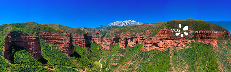 甘肃省甘南藏族自治州临潭县冶力关赤壁幽谷景区航拍全景图图片素材