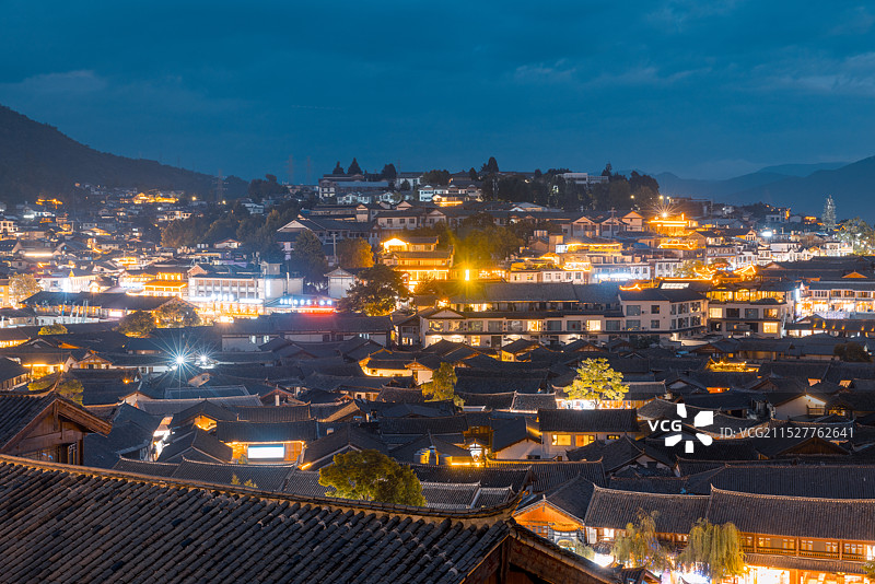 云南省丽江市丽江古城夜景美如画图片素材