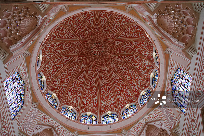 马来西亚布城粉红清真寺穹顶图片素材