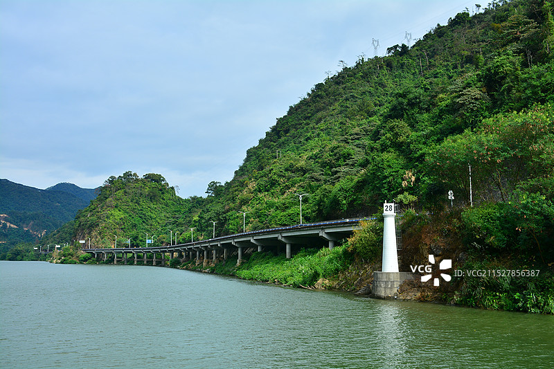 英德北江浈阳峡游船图片素材