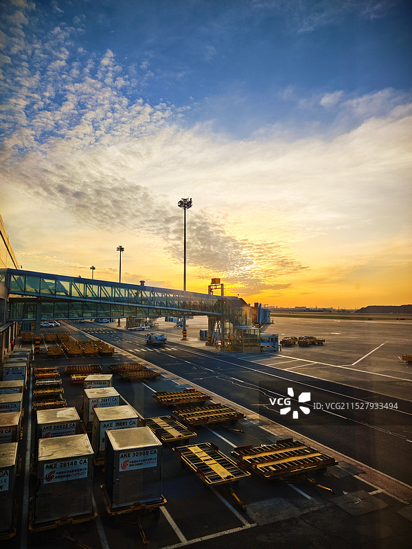 机场的晚霞图片素材