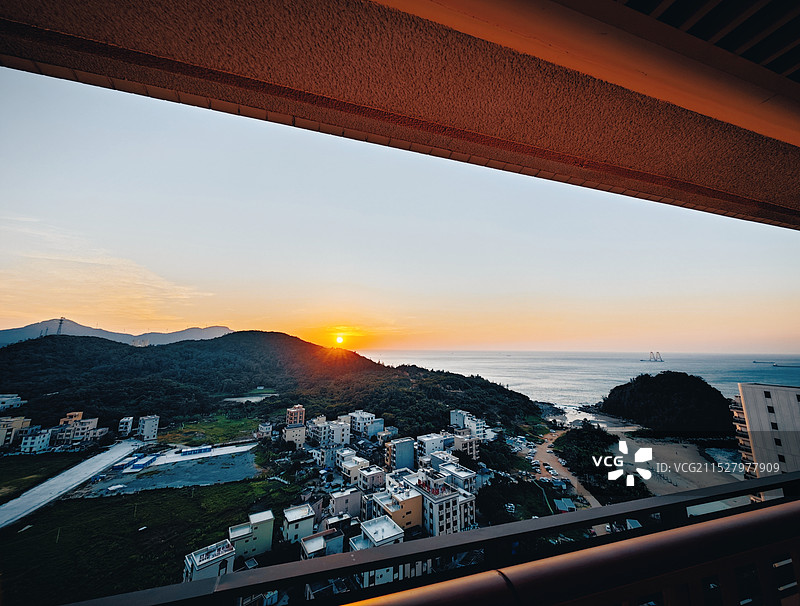 海岛日出图片素材