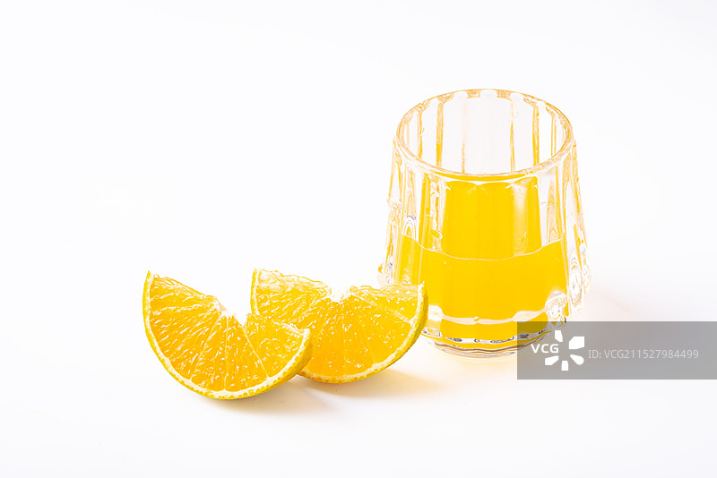 切开的果冻橙果肉与橙汁图片素材