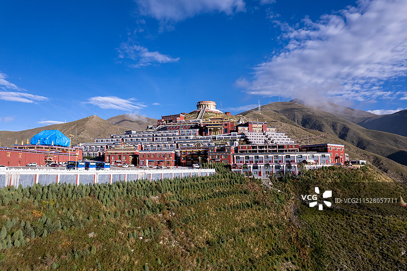 青海省玉树藏族自治州结古寺旅游景区图片素材