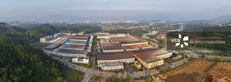 航拍乐昌西瓜地工业园区图片素材