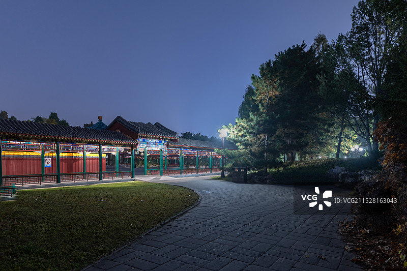 中山公园长廊夜景图片素材