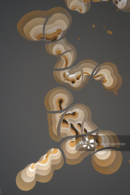 极简抽象 云图 小花 树干图片素材