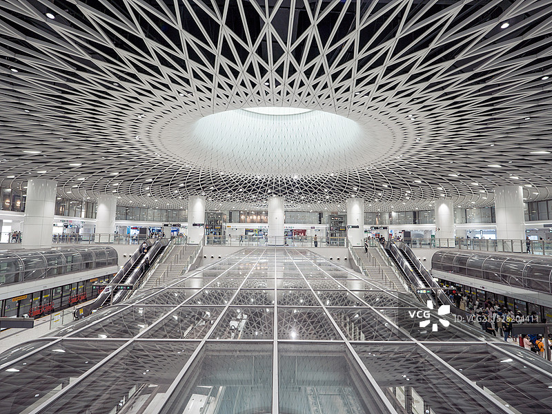 恢弘的岗厦北地铁站图片素材