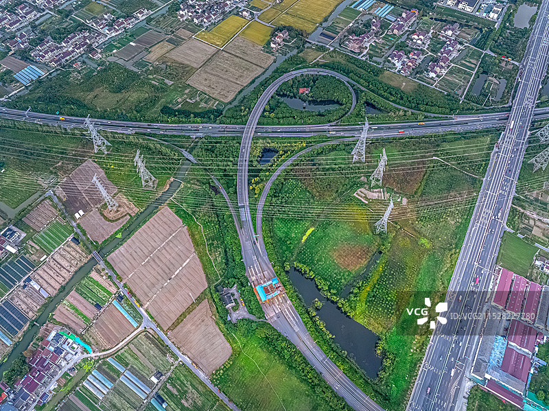 S2沪芦高速公路大叶公路收费站 奉贤头桥街道 喇叭形互通式立交 道路建筑工程图片素材