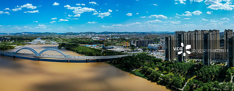 辽阳市 白塔区 万达广场 新运大桥 辽阳大剧院 中南数字双创园 河东广场图片素材