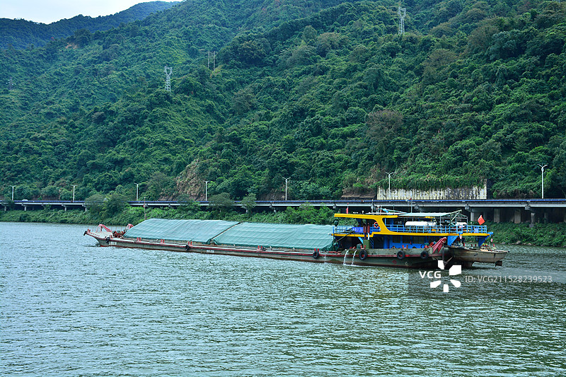 英德浈阳峡航道运输图片素材