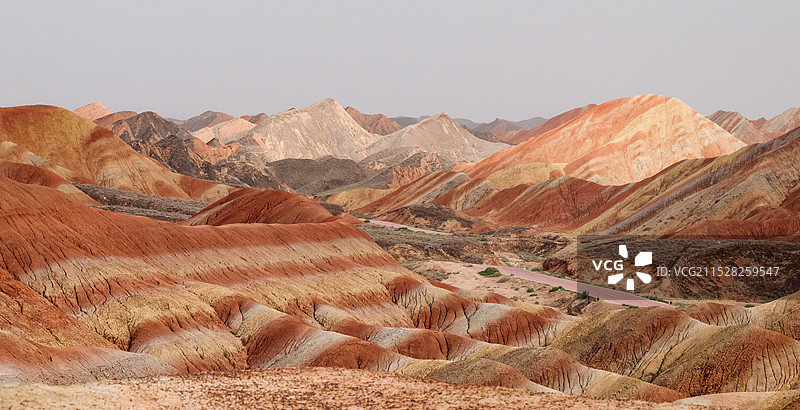 青海海南贵德县国家地质公园景区图片素材