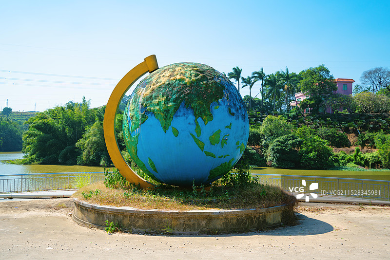 中国广东省江门市新会区色色环球影视城城堡图片素材