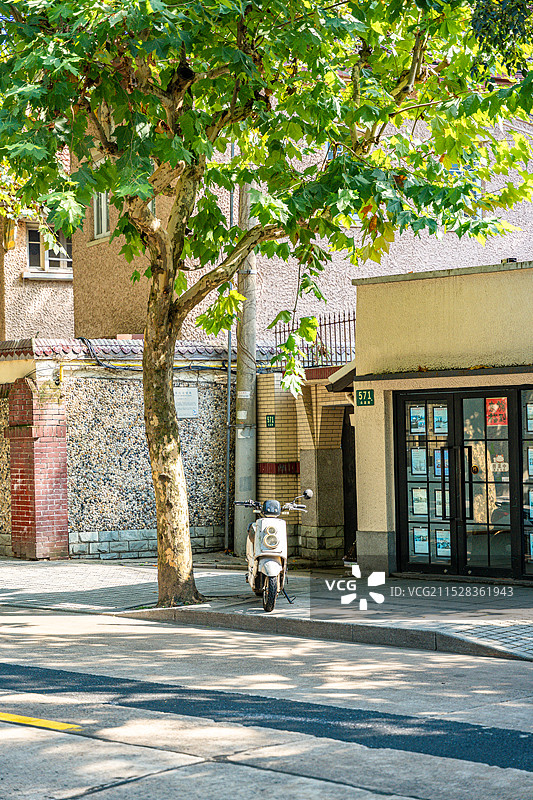 徐汇永嘉路光影图片素材