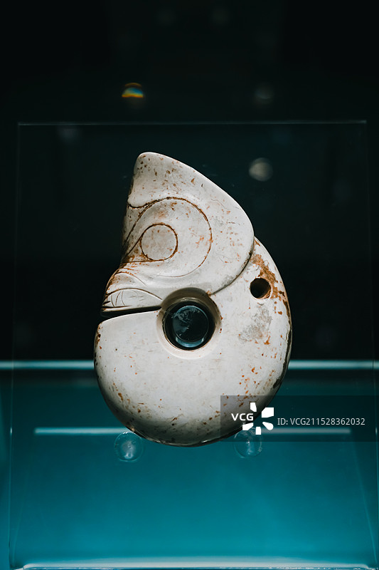 玉猪龙 辽宁省博物馆馆藏  新石器时代文物图片素材