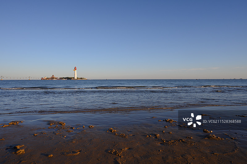 仙螺岛海边与紫粉色日落图片素材