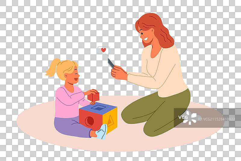 快乐的母亲为小女儿拍照图片素材