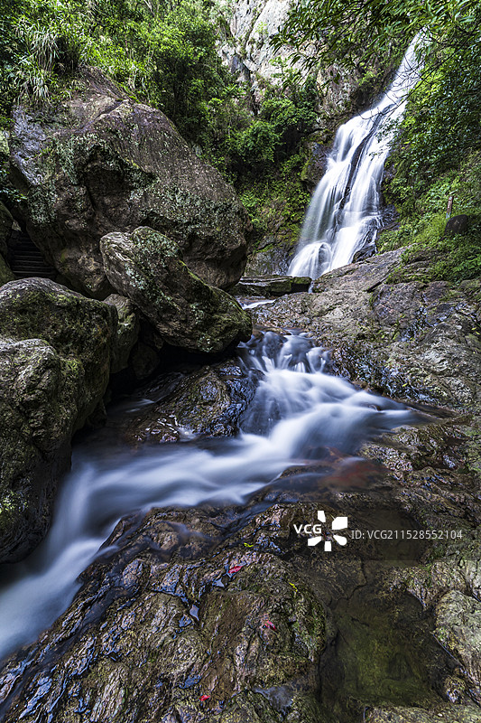 梅雨潭瀑布一图片素材
