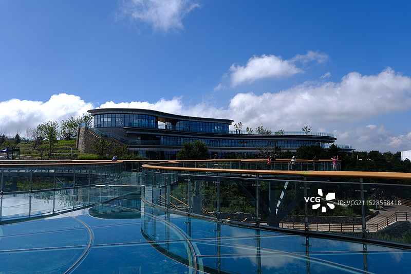 中国山西省晋城市临川县古郊乡 中国南太行 王莽岭景区，小太行，路漫漫，玻璃观景台，王莽岭游客中心，图片素材