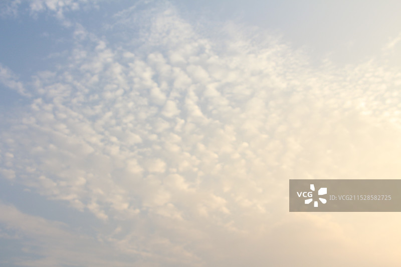 秋冬上海青浦的云景图片素材