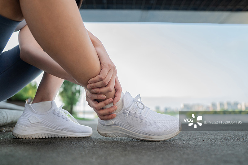 运动、体育、疼痛、疲劳、疾病、压力、扭伤、骨折图片素材