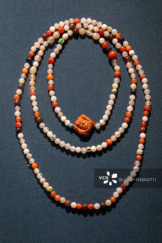 山西博物院展出文物玛瑙串饰北齐·河清元年(562年)山西省寿阳县贾家庄村库狄迴洛墓出土图片素材