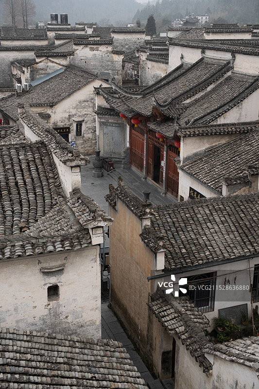 徽派古民居建筑艺术宝库——西递古村胡氏宗祠图片素材