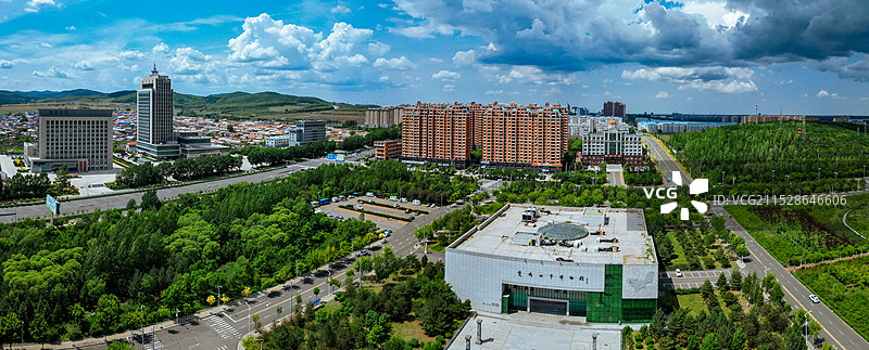双鸭山市 市政广场 博物馆 广大厦 世纪大道 新城 尖山区图片素材