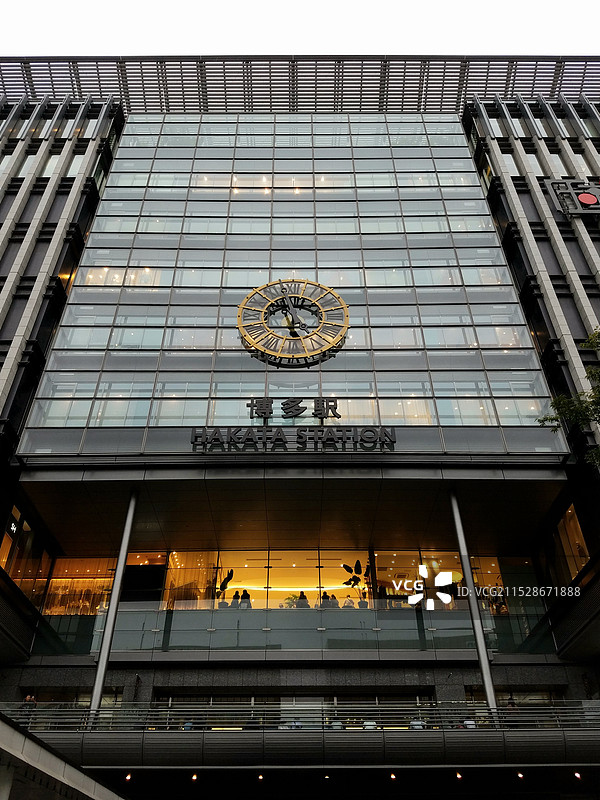 日本福冈县福冈市，JR博多站图片素材