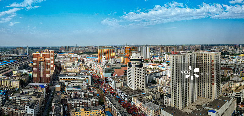 四平市 吾悦广场 体育馆 万达广场 烈士纪念塔 南湖公园 图书馆图片素材