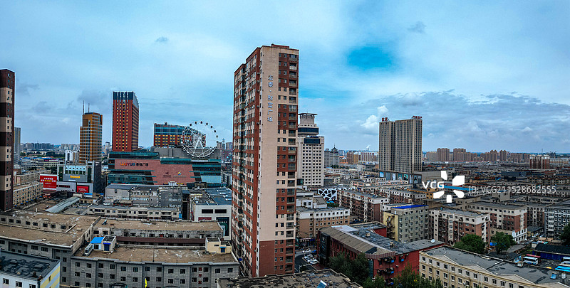 四平市 吾悦广场 体育馆 万达广场 烈士纪念塔 南湖公园 图书馆图片素材