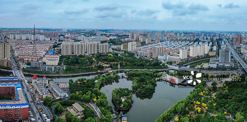 四平市 吾悦广场 体育馆 万达广场 烈士纪念塔 南湖公园 图书馆图片素材